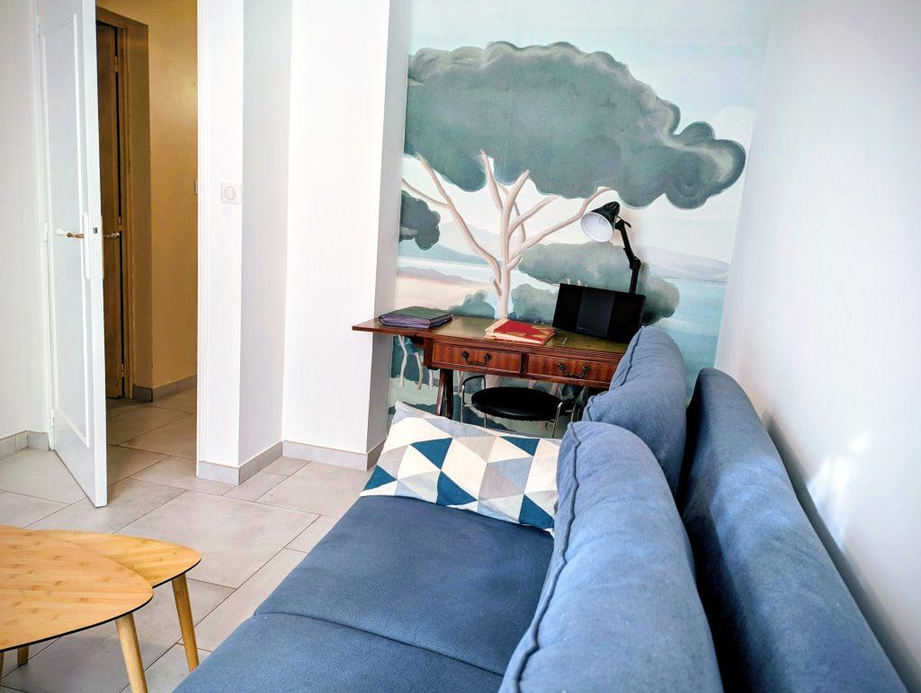 salon et bureau location vacances bord de mer